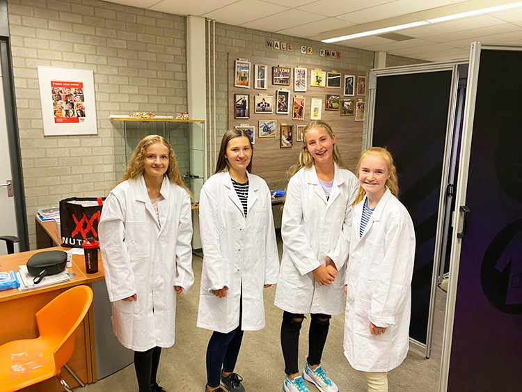 It's a Serious Game!