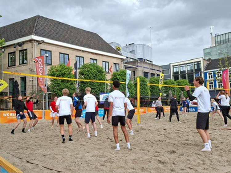 Beachvolleybal toernooi op het Pancratius plein