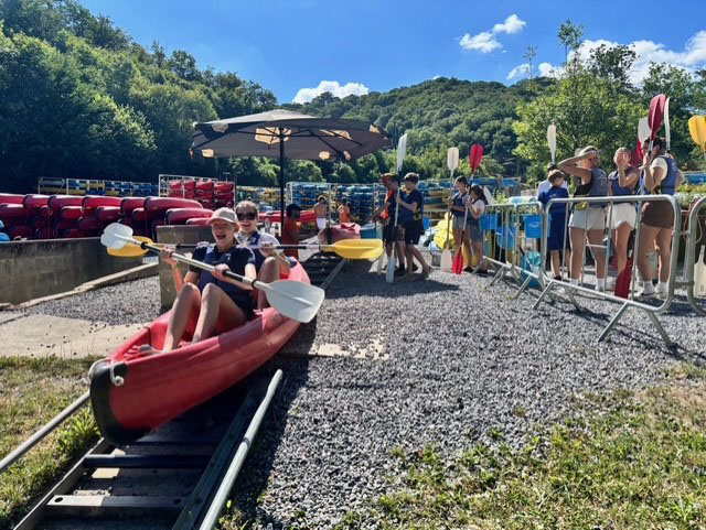Kayak infoto D