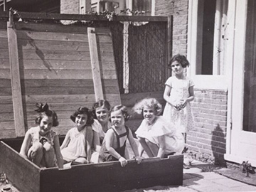 Laat me mezelf zijn, een tentoonstelling over Anne Frank